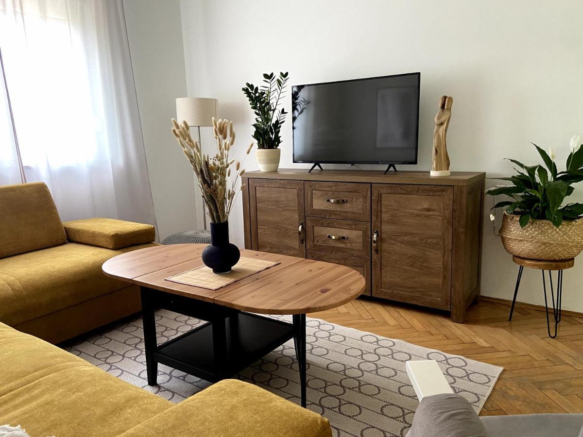 Apartman Francesca Pula Zewnętrze zdjęcie
